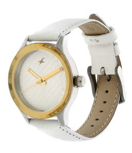 Fastrack Silver Dial Analog Watch For Women 6078Sl02
