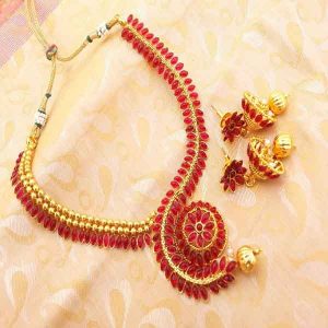 Cute Pink Necklace Set
