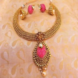 Lovely Pink & White Antique Necklace Set