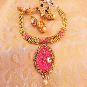 Amazing Pink & White Antique Necklace Set