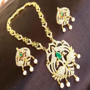 Gorgeous AD & Emerald Peacock Necklace Set