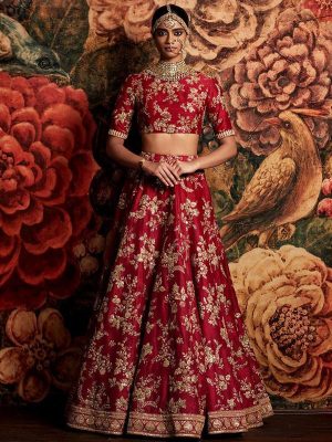 Red Bridal Lehenga Choli With Heavy Lace Work On Dupatta
