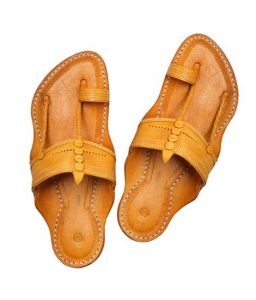 Kapshi Light Yellow Punching Kolhapuri Chappal For Men