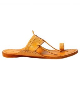 Kapshi Light Yellow Punching Kolhapuri Chappal For Men