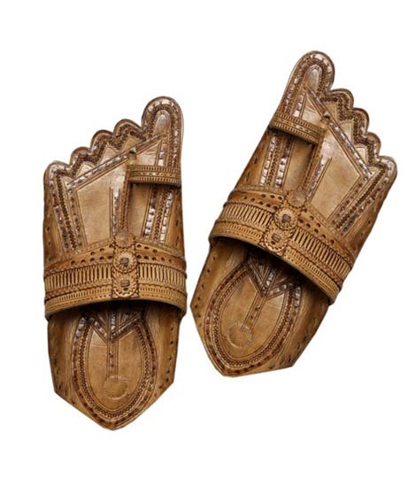 Attractive Designer’S Kolhapuri Chappal For Men