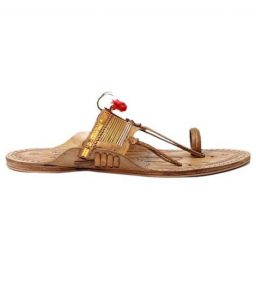 Attractive And Authentic Kolhapuri Kapshi Chappal For Men