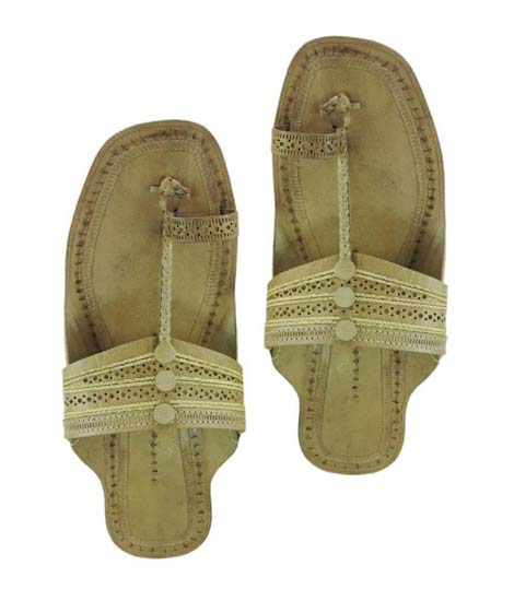 Peper Kapsi Kolhapuri Chappal For Men