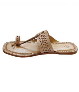 Designed Kolhapuri Chappal Men