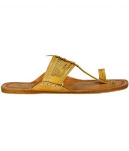 Light Yellow Attractive Kolhapuri Chappal For Men