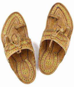 Awesome Golden Rivets Kolhapuri Chappal For Men