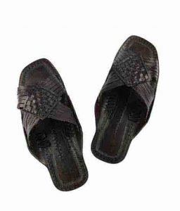 Awesome Black Six Laces Cross Kolhapuri Chappal For Men