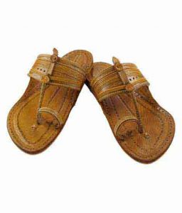 Authentic Kapshi Light Yellow Kolhapuri Chappal For Men