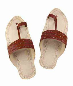 Lovely Triangular Radish Belt Kolhapuri Chappal For Men