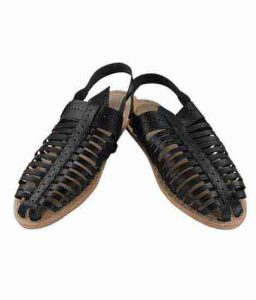 Breathtaking Black Laces Kolhapuri Leather Shoe For Men