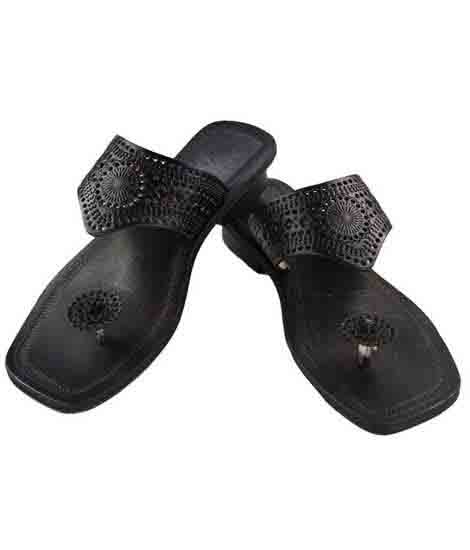 Good Looking High Heel Black Kolhapuri For Women