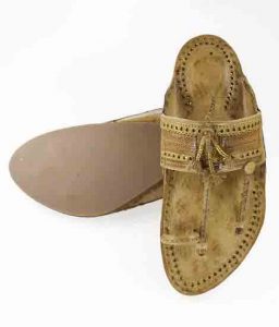 Traditional Sound Making Golden Rivets Kolhapuri Chappal For Men