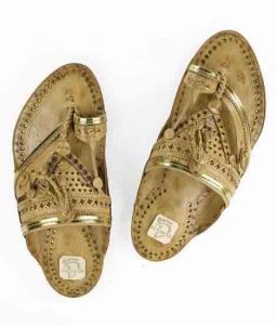 Accustomed Sound Making Golden Rivets Kolhapuri Chappal For Men