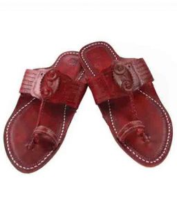 Gorgeous Cherry Red Kolhapuri Chappal For Men