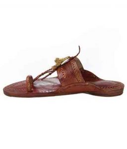 Admirable Cherry Red Traditional Kolhapuri Chappal For Men