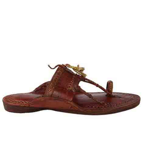 Admirable Cherry Red Traditional Kolhapuri Chappal For Men