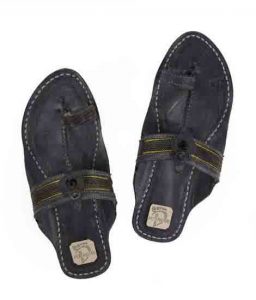 Amazing Grey Color Kolhapuri Chappal For Men