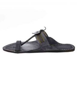 Amazing Grey Color Kolhapuri Chappal For Men
