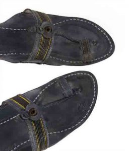 Amazing Grey Color Kolhapuri Chappal For Men