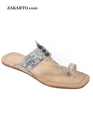 Overwhelming Designers’ Ladies Kolhapuri Chappal