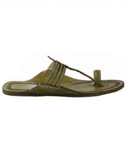 Lovely Seaweed Kolhapuri Chappal For Women