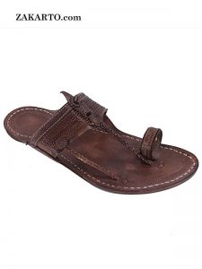 Gorgeous Brown Kapshi Men Kolhapuri Chappal