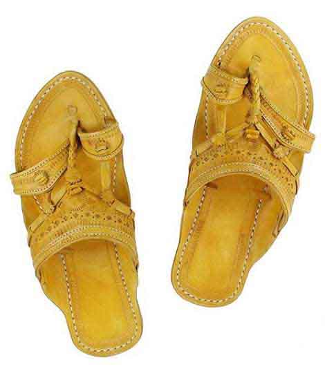 Old-Fashioned Attractive Yellow Kolhapuri Chappal For Men