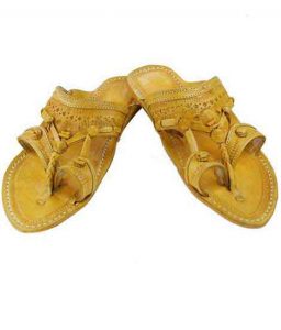 Old-Fashioned Attractive Yellow Kolhapuri Chappal For Men