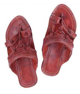 Traditional Eye-Catching Red Brown Kolhapuri Chappal For Men