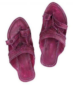 Old-Fashioned Beautiful Purple Kolhapuri Chappal For Men