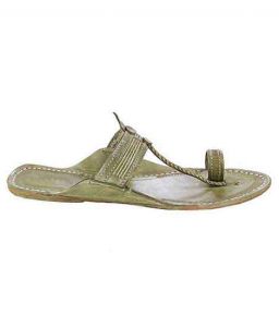 Amazing Seaweed Straight Upper Kolhapuri Chappal For Men