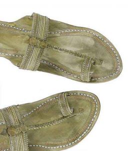 Amazing Seaweed Straight Upper Kolhapuri Chappal For Men