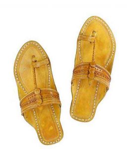 Beautiful Yellow Kolhapuri Chappal For Men