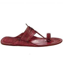 Rubin Attractive Pointed Kolhapuri Chappal For Men