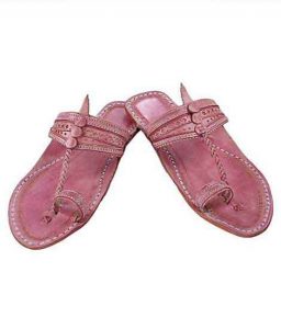 Extraordinary Baby Pink Pointed Kolhapuri Chappal For Men