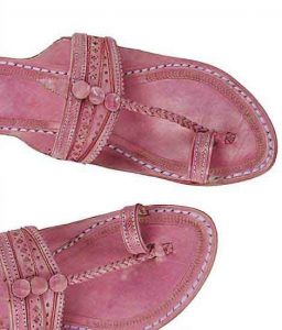 Extraordinary Baby Pink Pointed Kolhapuri Chappal For Men