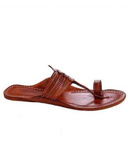 Tan Color Beautiful Pointed Kolhapuri Chappal For Men