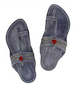 Awesome Grey Kapshi Red Gonda Kolhapuri Chappal For Men