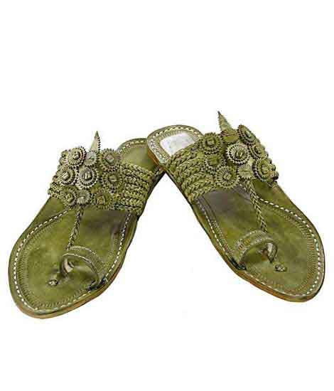 Breathtaking Seven Braids Seaweed Kolhapuri Chappal For Men