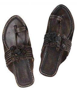 Breathtaking Seven Braids Dark Brown Kolhapuri Chappal For Men