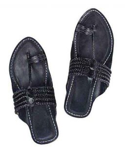 Spectacular Black Five Braids Kolhapuri Chappal For Men