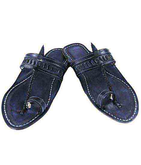 Stunning Look Black S Punching Flat Heel Kolhapuri Chappal For Women