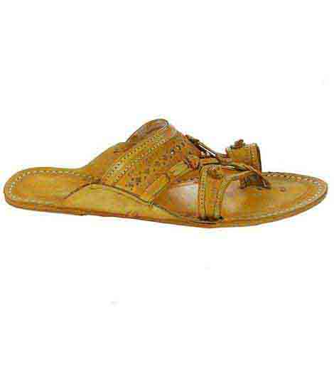 Old-Fashioned Attractive Yellow Kolhapuri Chappal For Women