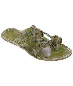 Traditional Design Seaweed Kolhapuri Chappal For Women