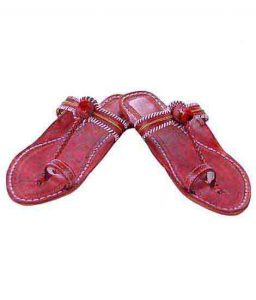 Attractive Cherry Red Watch Style Red Gonda Ladies Ladies Kolhapuri Chappal