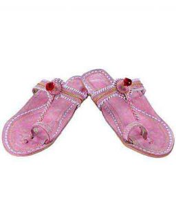 Attractive Baby Pink Watch Style Red Gonda Ladies Ladies Kolhapuri Chappal